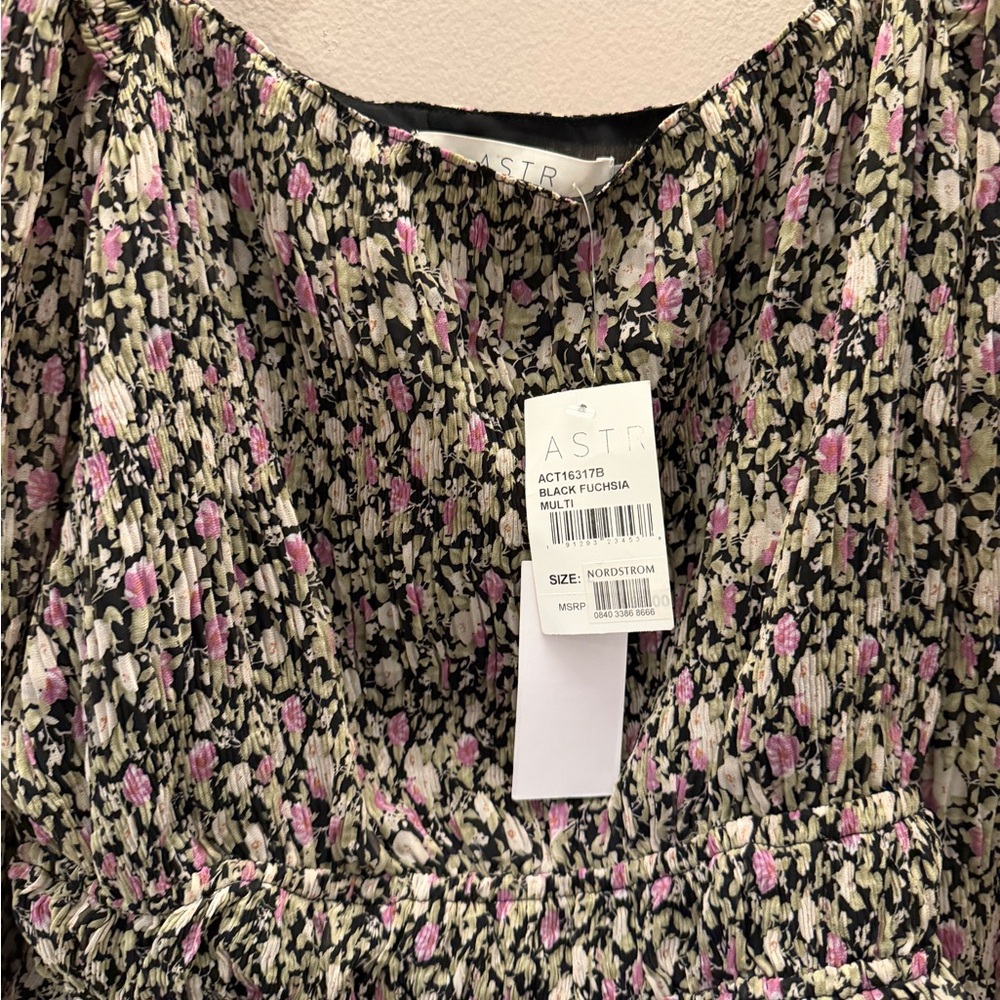 ASTR The Label Floral Smocked Peplum Blouse Black Fuchsia Multi ACT16317B L - Picture 8 of 8